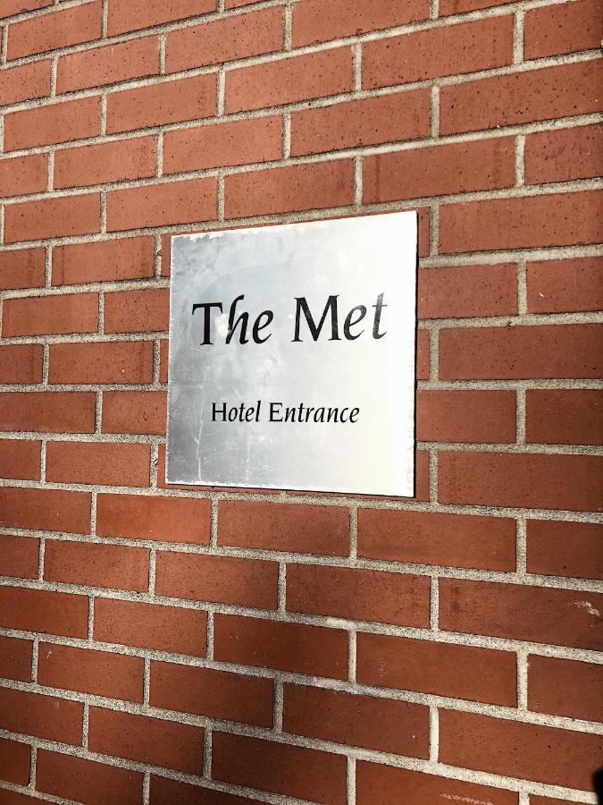 The Met Hotel New Westminster Buitenkant foto